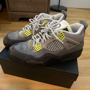 Jordan 4 Retro “Se95Neon”, size 10.5